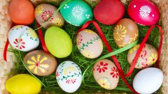 Как покрасить яйца к Пасхе: 7 способов