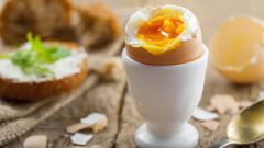 Сколько времени варить яйца всмятку