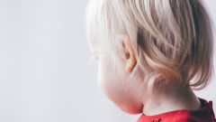 Можно ли чистить уши перекисью водорода детям