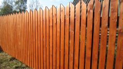 Как сделать деревянный забор своими руками