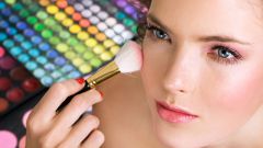 Как наносить макияж правильно