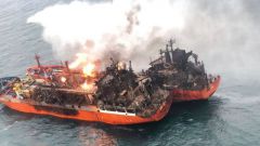 Сколько человек погибло  при пожаре в Керченском проливе
