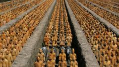 Терракотовая армия императора Цинь Шихуанди в Сиане 