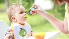 Как и чем кормить ребенка в первые годы жизни