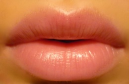 красивые губы после бальзама