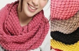 Теплый и красивый шарф