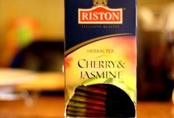 Вкусный фруктовый чай Riston «Вишня-Жасмин»