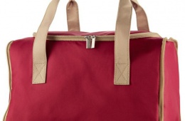 Вместительная сумка для спорта и путешествий