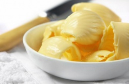 Масло от «СпивакЪ Ним» - не очень сливочный продукт, напоминающий маргарин