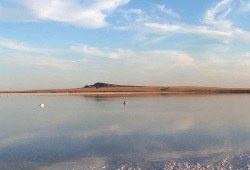 Чистейшее закрытое озеро Мраморное в Астраханской области