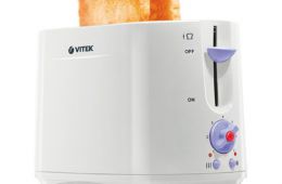 Горячие тосты с тостером VITEK VT 1572 Y