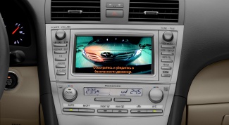 How to connect rear view camera to the radio