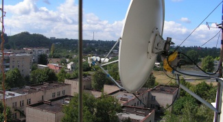 How to connect a satellite dish to the computer