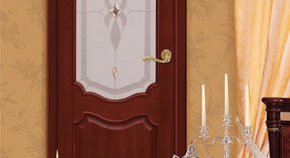 Как декорировать межкомнатные двери