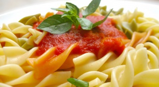 Как приготовить томатный соус для спагетти