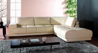 Как поставить угловой диван