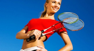 How to choose a badminton racquet