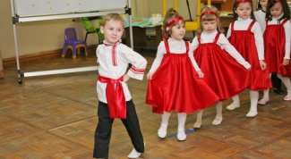 Как научить детей танцам