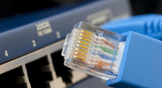 How to configure the local network through a router