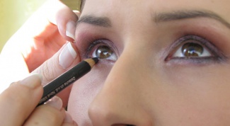 Как подобрать макияж к цвету глаз