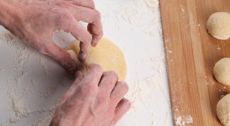 Как приготовить сдобные пирожки