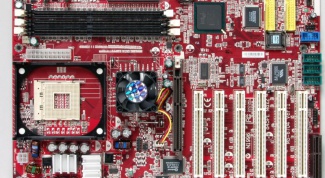 How to find the serial number in the motherboard