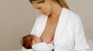 How to maintain the breast during feeding