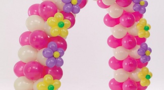 How to weave a garland of balloons