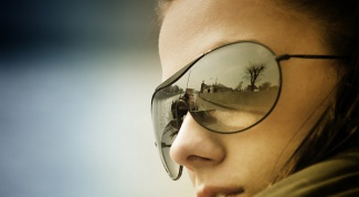 Как убрать отражение в очках