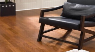 How to remove scuff marks from flooring