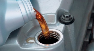 Как заменить масло в двигателе Ниссана