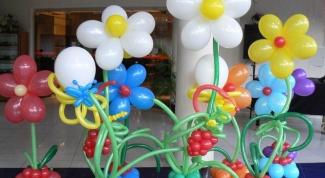 Как делать цветы из шаров