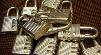 Как защитить программу паролем