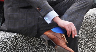 How to wear shirts with cufflinks