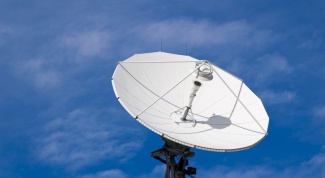 Как закрепить спутниковую антенну