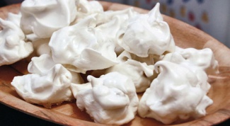 How to whip meringues