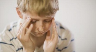 Как лечить головную боль у ребенка
