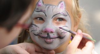 Как нарисовать красиво кошку на лице