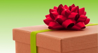 Как сделать бант на подарок