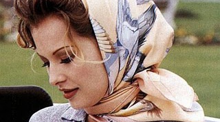 Как завязывать шарф на голове