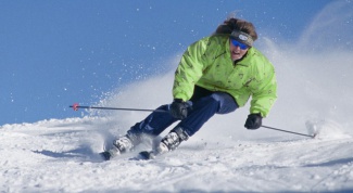 Как научиться горным лыжам