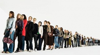 How to stand in a queue on improvement of living conditions