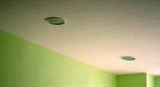 How to seal the seam on the ceiling