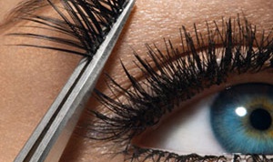 How to stick bunches of eyelashes