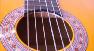 Как можно настраивать шестиструнную гитару самостоятельно