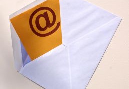 How to send photos by email