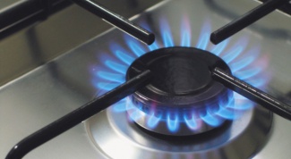How to turn on the oven in a gas stove