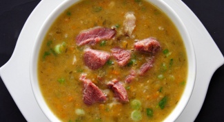 Как приготовить гороховый суп с копченостями