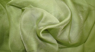How to clean organza