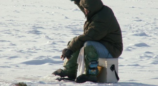 Как сделать самому зимний ящик для рыбалки